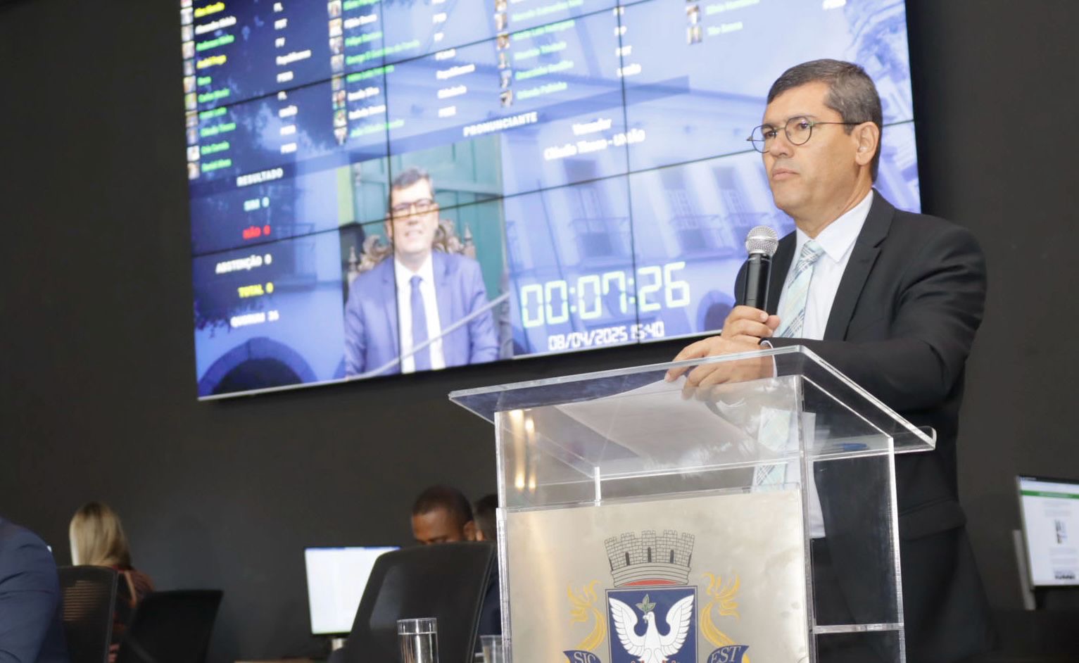 Vereador Claudio Tinoco defende regulamentação de motociclistas de aplicativos em Salvador