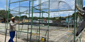Prefeitura avança na recuperação de quadra esportiva em Pitanga de Palmares