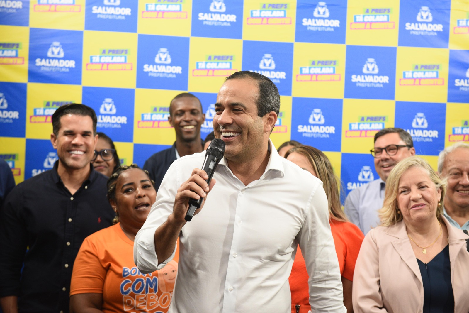 Prefeitura entrega novo espaço de lazer em Luiz Anselmo e chega a 653 praças inauguradas desde 2021