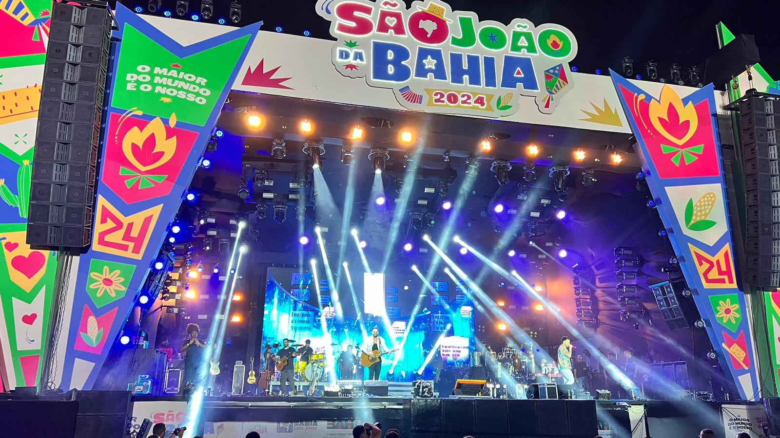 Confira a programação do São João desta segunda-feira no Parque de Exposições, Pelourinho e Paripe