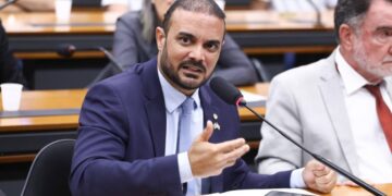 Comissão aprova projeto que reforça combate ao tráfico e à exploração sexual de crianças