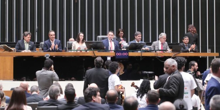 Por falta de acordo, sessão do Plenário não terá votações nesta quarta-feira